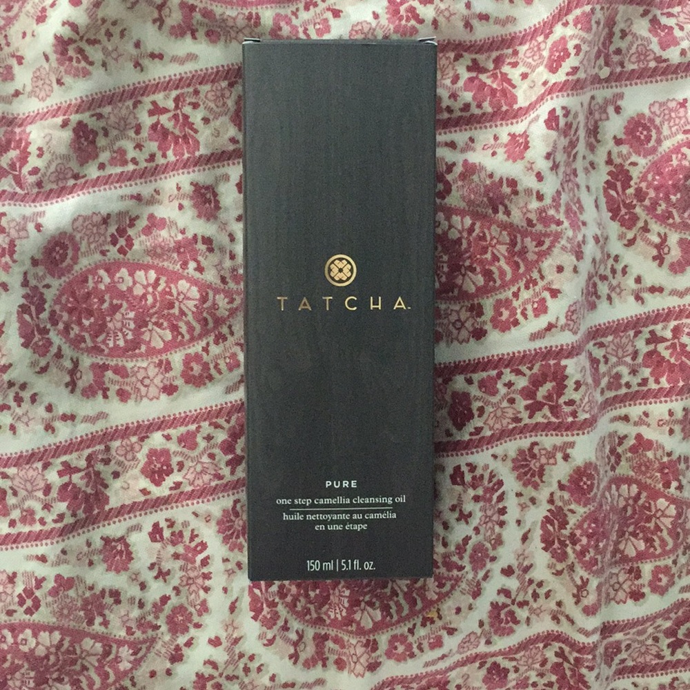 Pure one step camellia cleansing oil